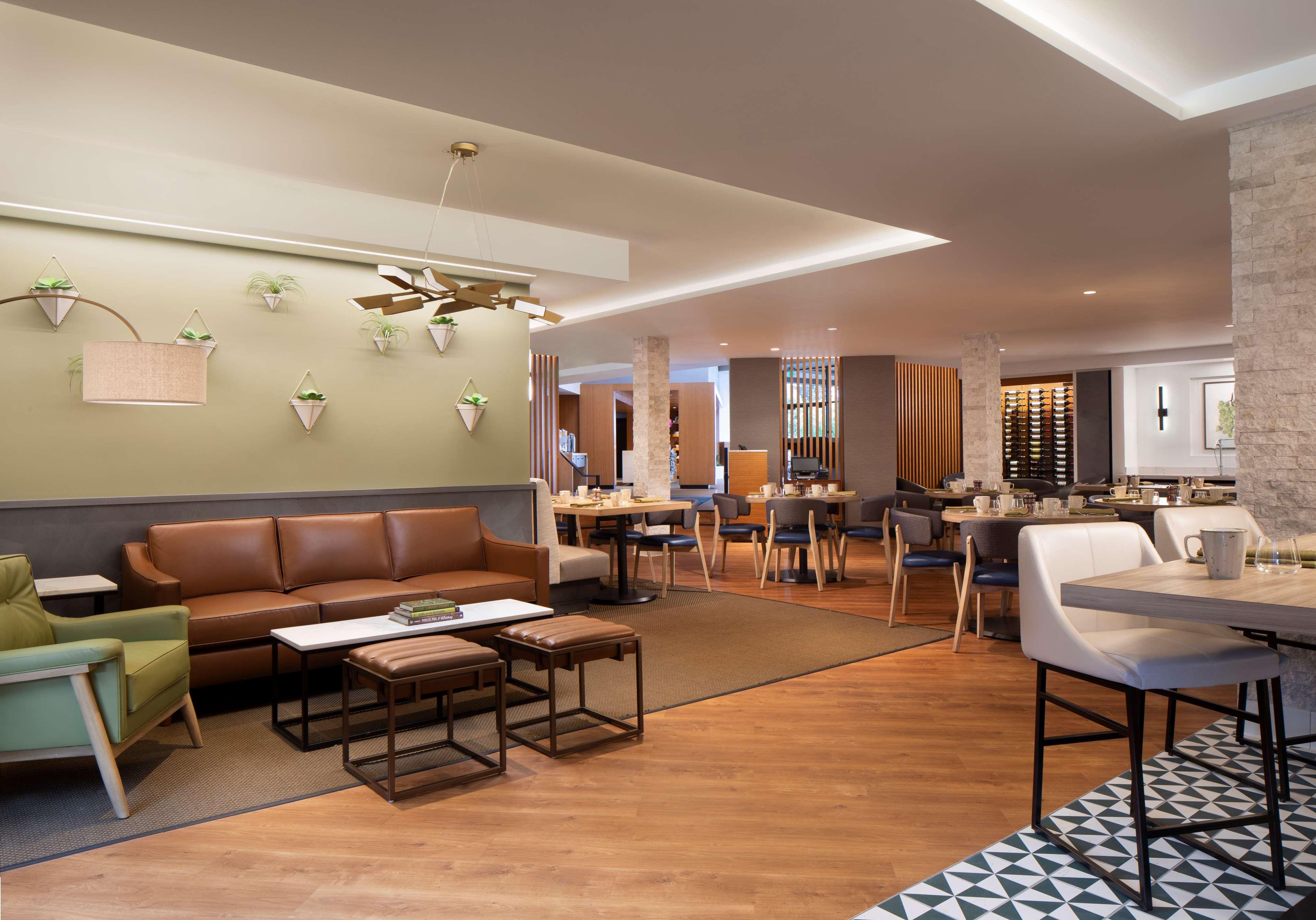 Sonesta Silicon Valley 4*